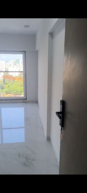 Room in 2 BHK Apartment at Versova Heights, Versova – for Rent