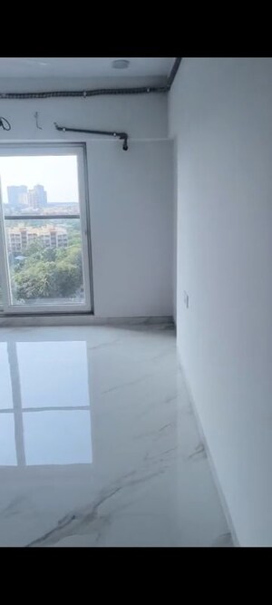 Room in 2 BHK Apartment at Versova Heights, Versova – for Rent