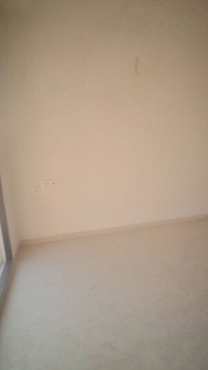Room in 3 BHK Apartment at Paranjape Athena, Bandra East – for Sale