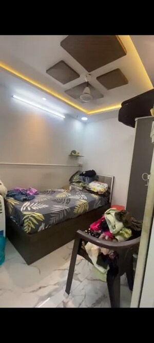 Bedroom in 3 BHK Apartment at Kurla – for Rent