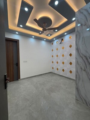 Bedroom in 2 BHK Builder Floor at Dwarka Mor – for Rent