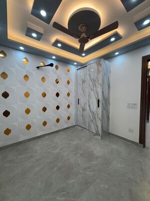 Bedroom in 2 BHK Builder Floor at Dwarka Mor – for Rent