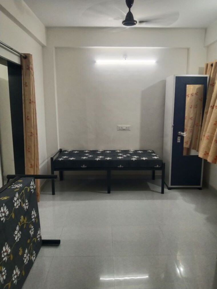 undefined, shri-senapati-bapat-chs 1 Bedroom 600 Sq.Ft. Apartment In Senapati Bapat Road Pune 10756386