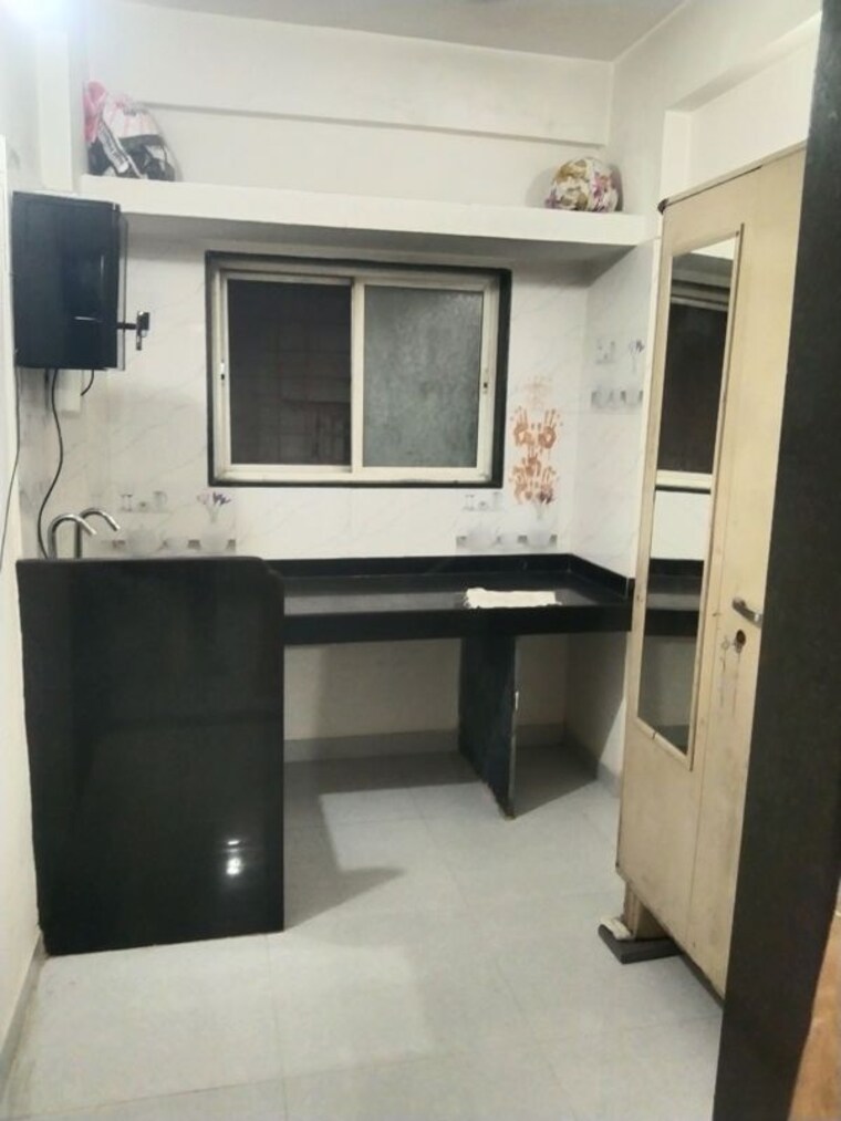 Kitchen, shri-senapati-bapat-chs 1 Bedroom 600 Sq.Ft. Apartment In Senapati Bapat Road Pune 10756386