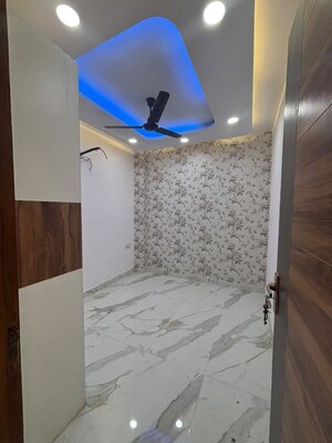 Bathroom in 2 BHK Builder Floor at Nawada – for Rent