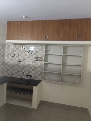 Furnished Amenities in 2 BHK Apartment at Lakshmi Enclave Bellandur, Bellandur – for Rent