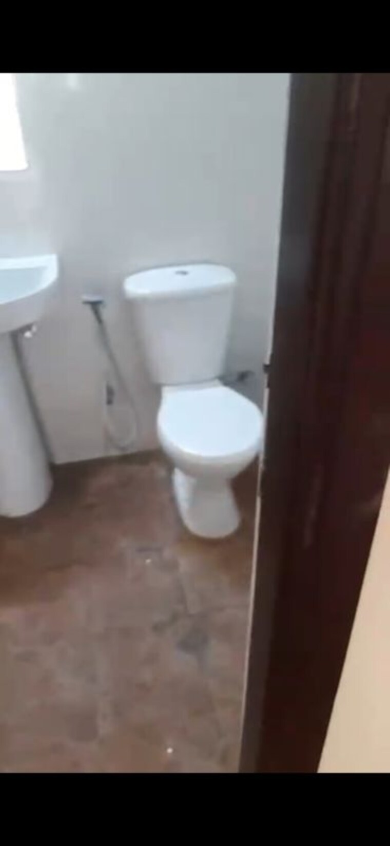 Bathroom, amrapali-verona-heights-phase-ii 2.5 Bedroom 1100 Sq.Ft. Apartment In Amrapali Leisure Valley Greater Noida 10756500