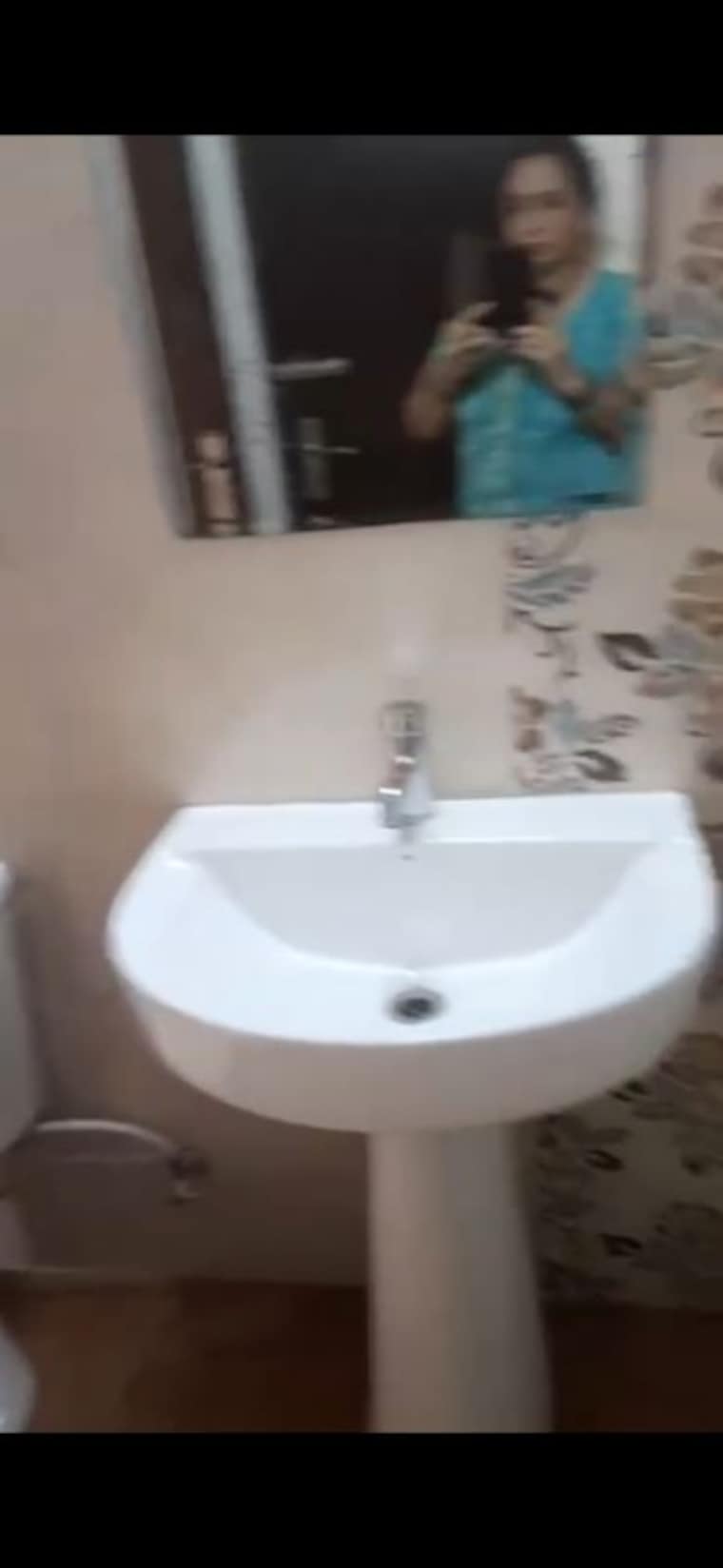 Bathroom, amrapali-verona-heights-phase-ii 2.5 Bedroom 1100 Sq.Ft. Apartment In Amrapali Leisure Valley Greater Noida 10756500