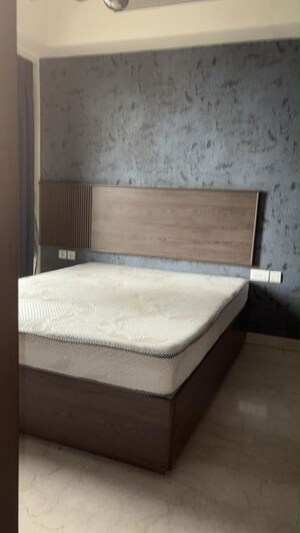 4 BHK Apartment For Rent in Lodha The Park, Worli