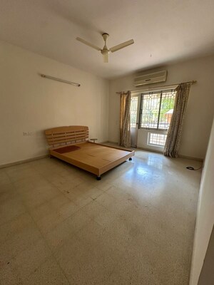 Room in 3 BHK Apartment at Prestige Monte Carlo, Yelahanka – for Rent