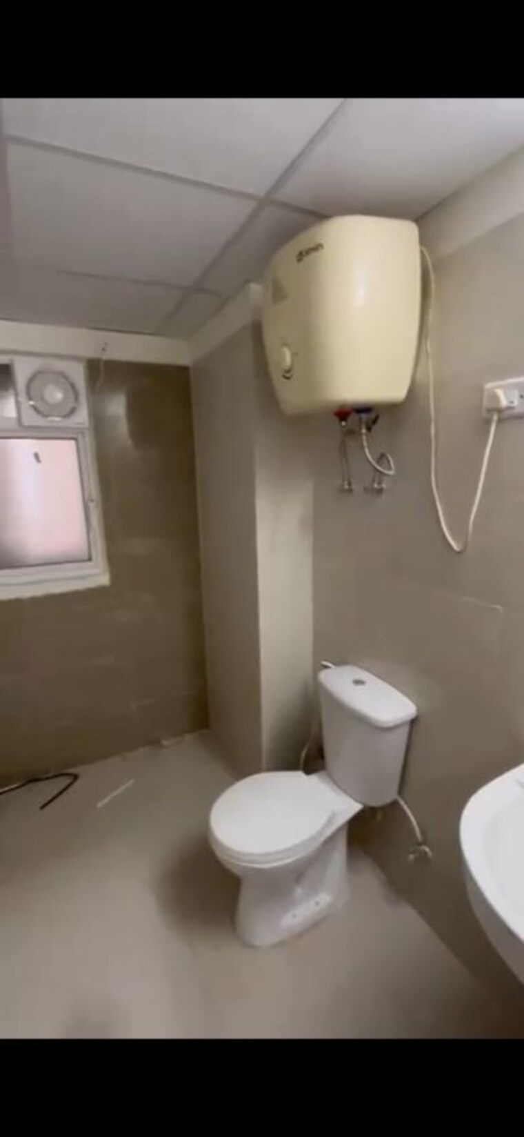 Bathroom, amrapali-verona-heights-phase-ii 5 Bedroom 2135 Sq.Ft. Apartment In Amrapali Leisure Valley Greater Noida 10756556