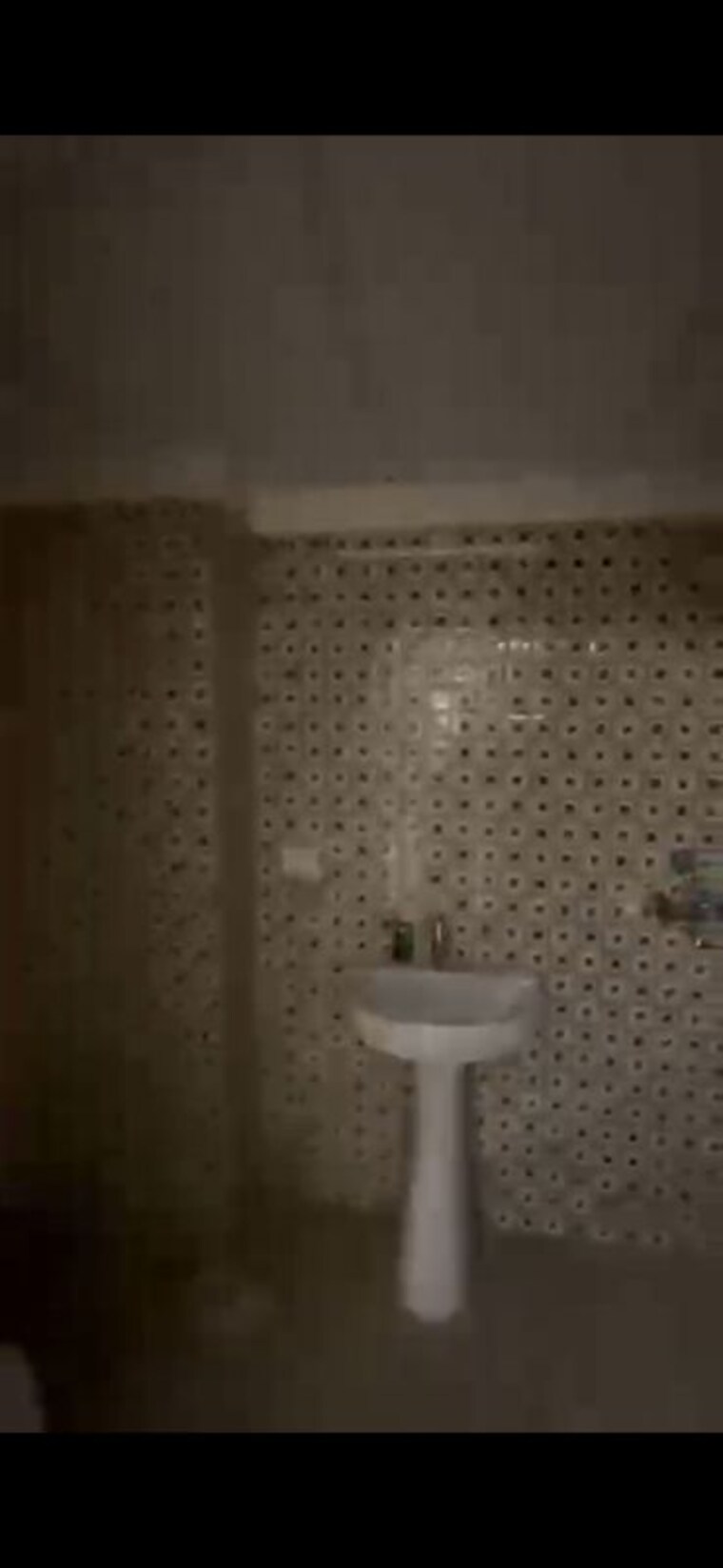 Bathroom, amrapali-verona-heights-phase-ii 5 Bedroom 2135 Sq.Ft. Apartment In Amrapali Leisure Valley Greater Noida 10756556