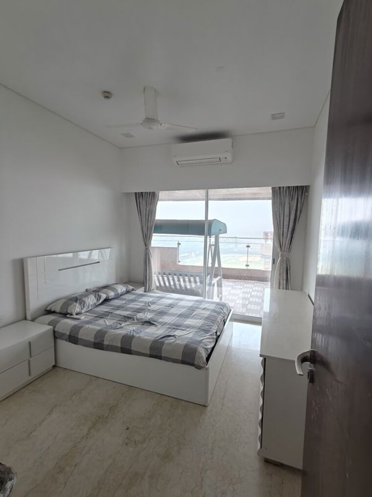Room, lokhandwala-infrastructure-minerva 3 Bedroom 2100 Sq.Ft. Apartment In Mahalaxmi Mumbai 10756565