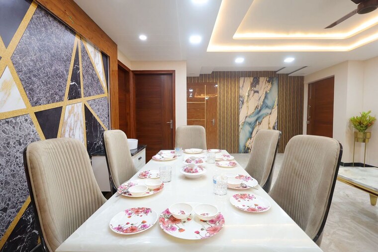 Bedroom, sector 43 4 Bedroom 295 Sq.Yd. Builder Floor In Sector 43 Gurgaon 10756566