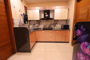 Kitchen in 4 BHK Builder Floor at Sector 43 – for Rent