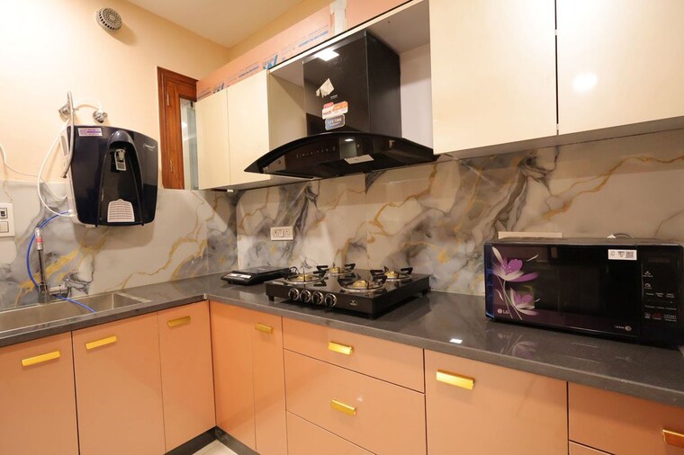 Kitchen, sector 43 4 Bedroom 295 Sq.Yd. Builder Floor In Sector 43 Gurgaon 10756566