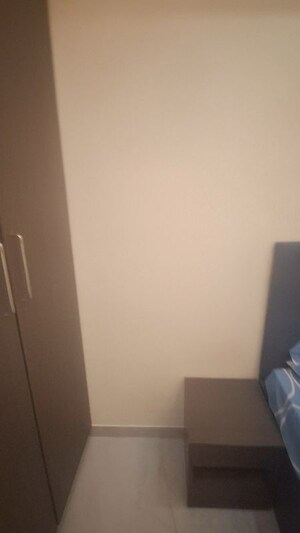 Furnished Amenities in 1 BHK Apartment at Space Grandeur, Santacruz East – for Sale