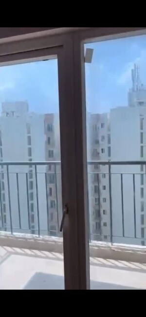 Floor Plan in 2.5 BHK Apartment at Amrapali O2 Valley, Tech Zone 4 Greater Noida – for Rent