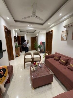 Dining Room in 2 BHK Builder Floor at Sector 51 – for Rent