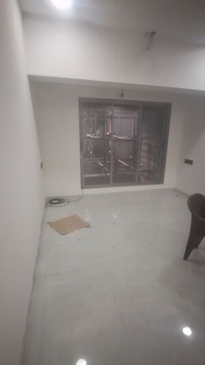 Room in 2 BHK Apartment at Space Grandeur, Santacruz East – for Sale