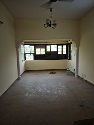2.5 BHK Apartment For Sale in Mayur Vihar