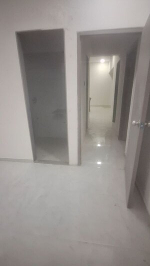 Room in 3 BHK Apartment at Space Grandeur, Santacruz East – for Sale