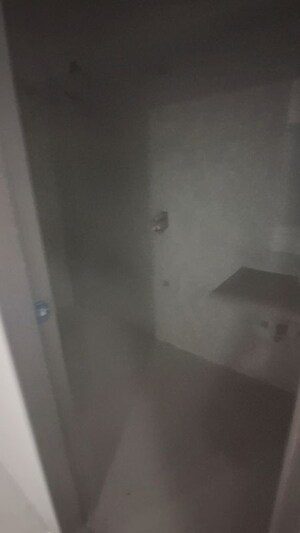Bathroom in 3 BHK Apartment at Space Grandeur, Santacruz East – for Sale