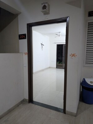 Room in 3 BHK Apartment at Manglam Garden City, Muhana – for Rent