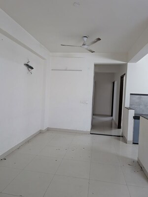 Room in 3 BHK Apartment at Manglam Garden City, Muhana – for Rent