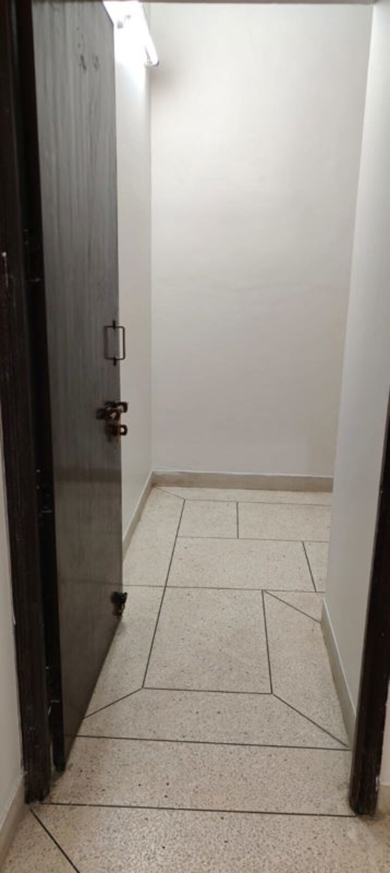 Bathroom, vijay khand 3 Bedroom 1500 Sq.Ft. Independent House In Vijay Khand Lucknow 10756779