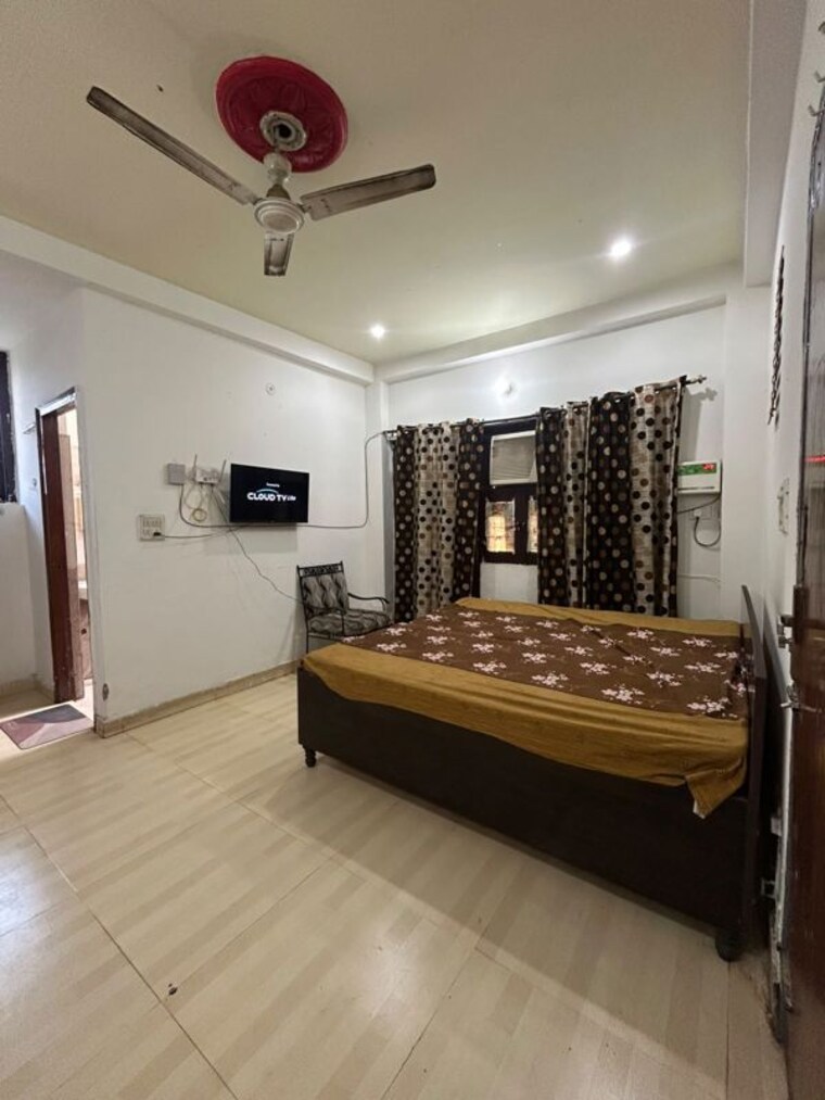 Bedroom, ss-100 1 RK 650 Sq.Ft. Independent House In Sector 49 Gurgaon 10756777