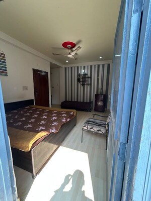 1 RK Independent House For Rent in SS 100, Sector 49