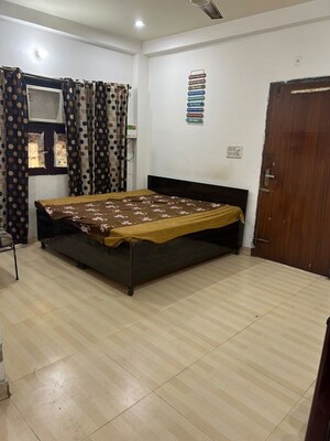 Bedroom in 1 RK Independent House at SS 100, Sector 49 – for Rent
