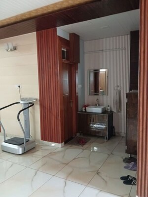 Living Room in 6 BHK Independent House at Beta Ii Greater Noida – for Sale