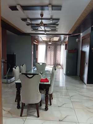 Team Area in 6+ BHK Independent House at Delta I Greater Noida – for Sale
