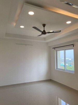 Room in 3 BHK Apartment at DSR Altitudes, Osman Nagar – for Sale
