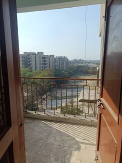 3 BHK +Apartment For Sale in Vasundhara Enclave