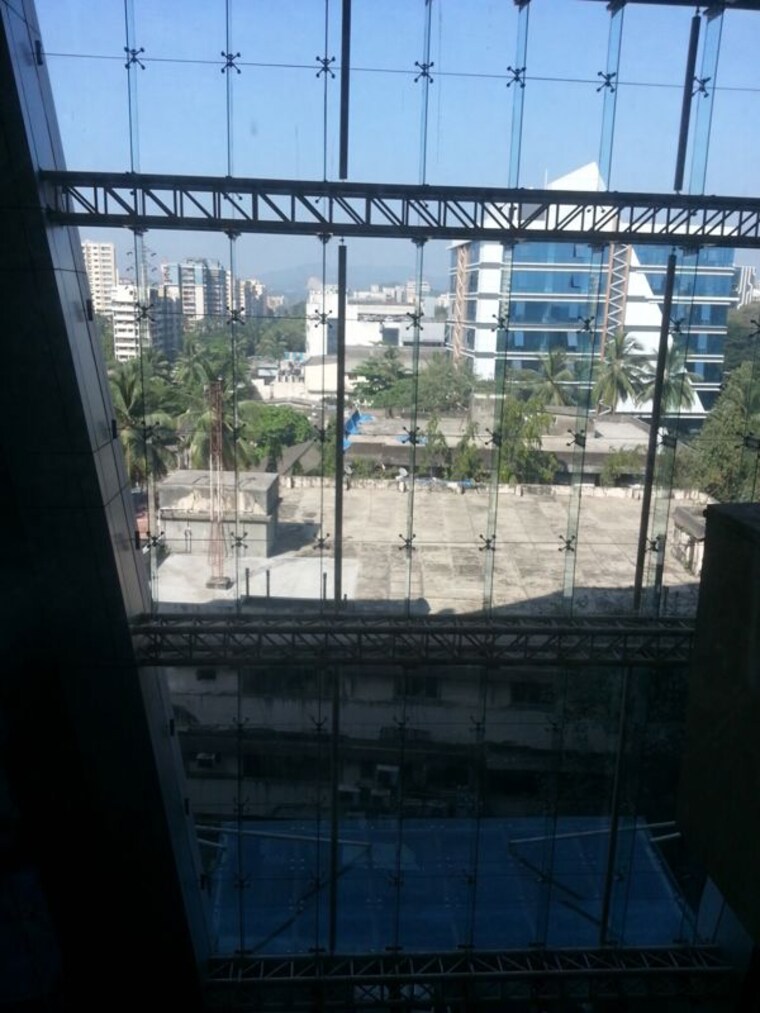 Balcony, saki vihar road Commercial Office Space 2000 Sq.Ft. In Saki Vihar Road Mumbai 10756826