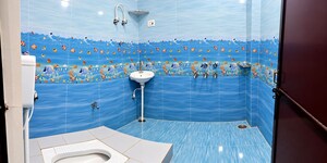 Bathroom in 2 BHK Independent House at Arjunganj – for Rent