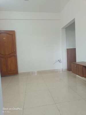 Room in 4 BHK Apartment at Salarpuria Aqua Vista, Bannerghatta Road – for Sale