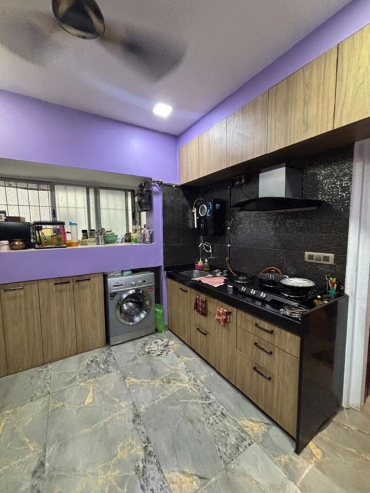 Kitchen, mig-colony 2 Bedroom 550 Sq.Ft. Apartment In Worli Mumbai 10756877
