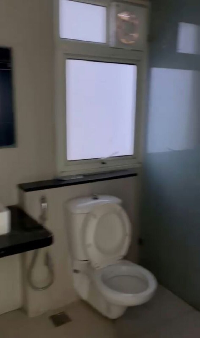 Bathroom, prestige-falcon-city 3 Bedroom 2104 Sq.Ft. Apartment In Konanakunte Bangalore 10756879