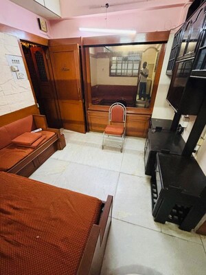 1 BHK Apartment For Rent in Triveni Apartment Dadar West, Dadar West