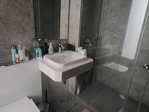 Team Area in 4 BHK Apartment at Rustomjee Crown, Prabhadevi – for Rent