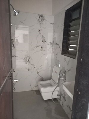 Bathroom in 1 RK Apartment at Pethey Building, Dadar West – for Rent