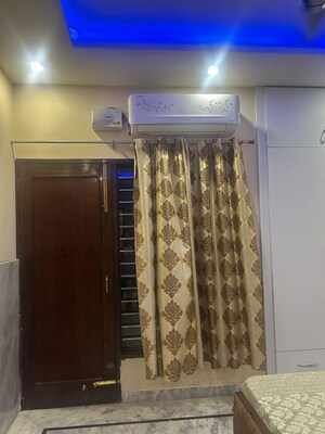 Living Room in 2 BHK Builder Floor at Sector 123 – for Rent