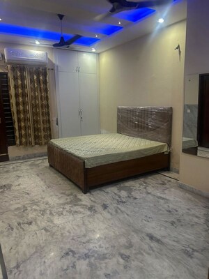 Bedroom in 2 BHK Builder Floor at Sector 123 – for Rent