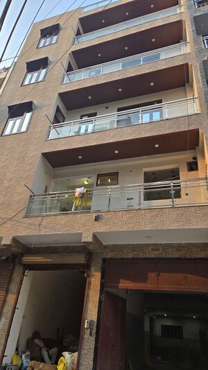 2 BHK Apartment For Rent in Mahavir Enclave 3