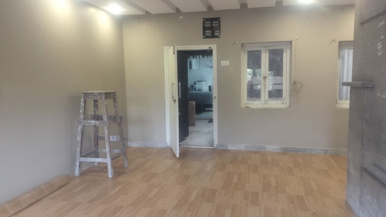 Room, banjara hills Commercial Office Space 1800 Sq.Ft. In Banjara Hills Hyderabad 10756974