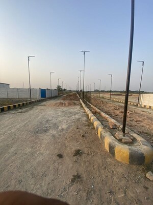   Plot at Bhamai Mau – for Sale